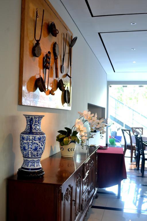 La Lisa Hotel Surabaya Exterior foto